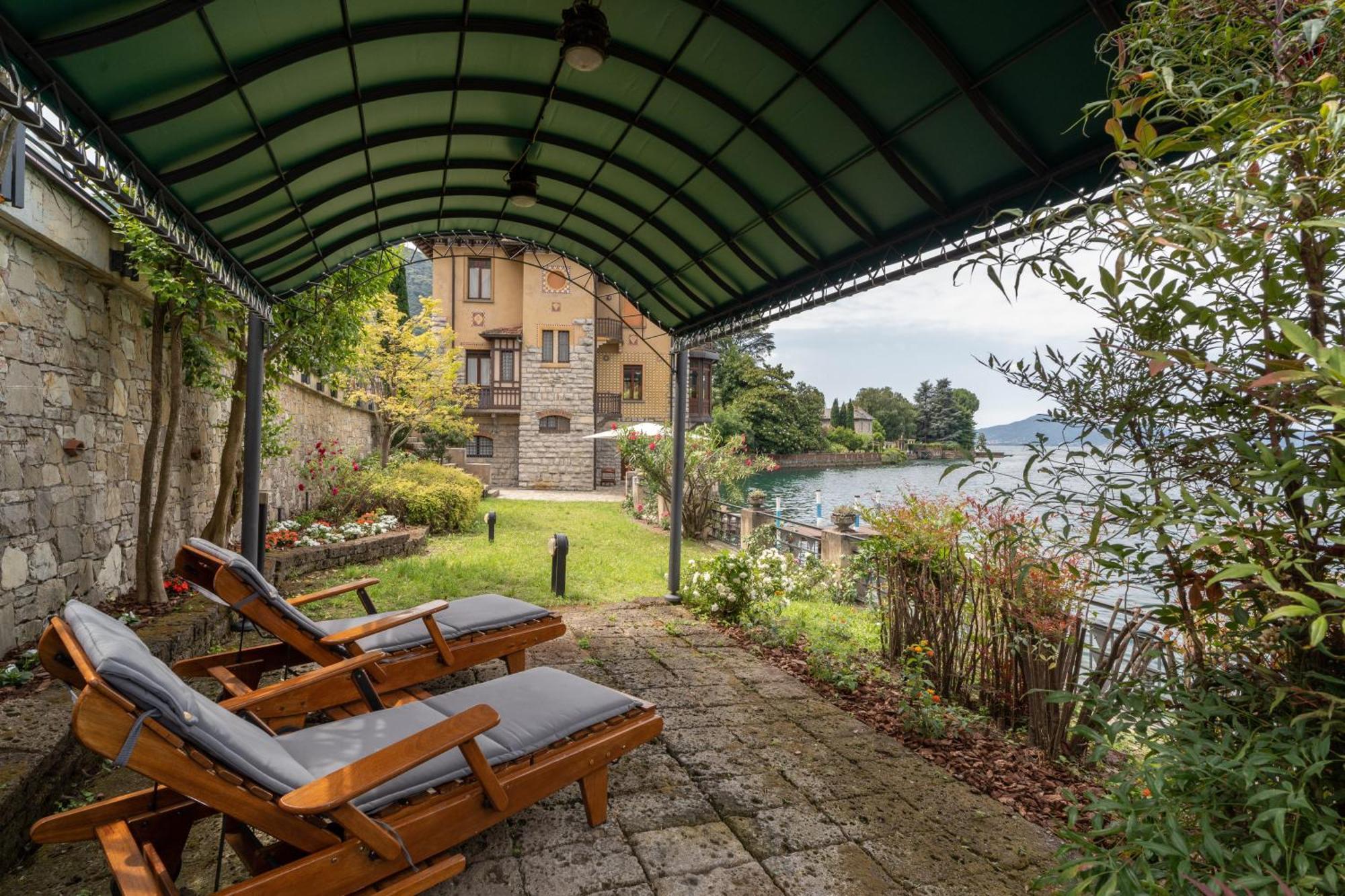 Villa Cecilia - Pieds Dans L'Eau Sulzano Exterior photo